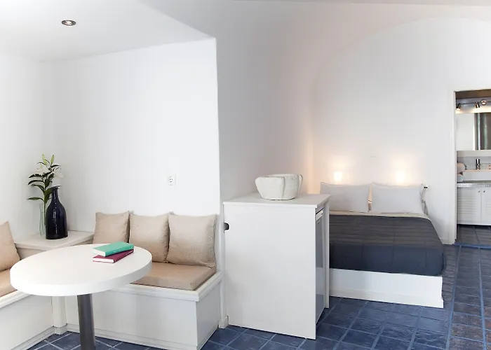 Whitedeck Santorini Отель 2*