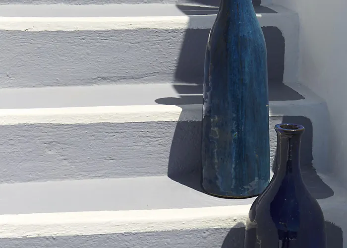 Whitedeck Santorini 2* Имеровигли