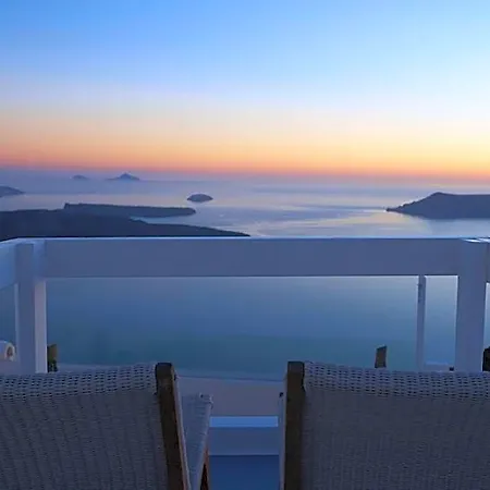 Whitedeck Santorini