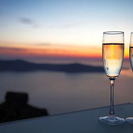 Whitedeck Santorini