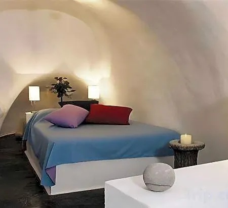 Hotel Whitedeck Santorini 2*