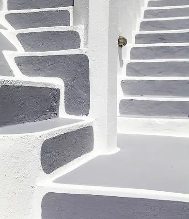 Whitedeck Santorini