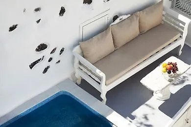 Hotel Whitedeck Santorini 3*