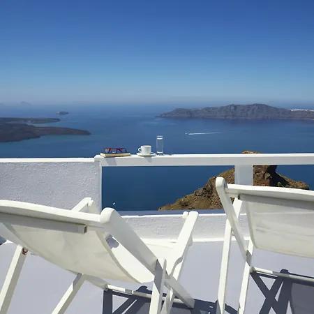 Whitedeck Santorini