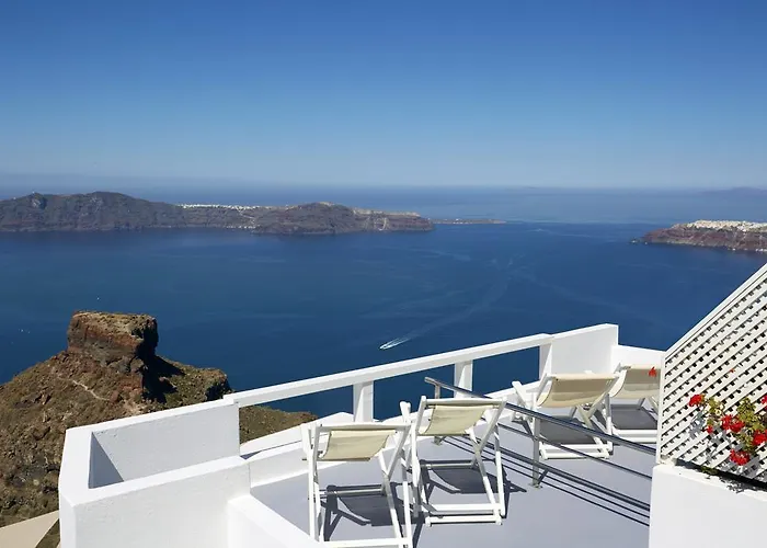 Whitedeck Santorini
