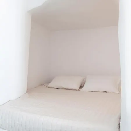 Whitedeck Santorini Hotell